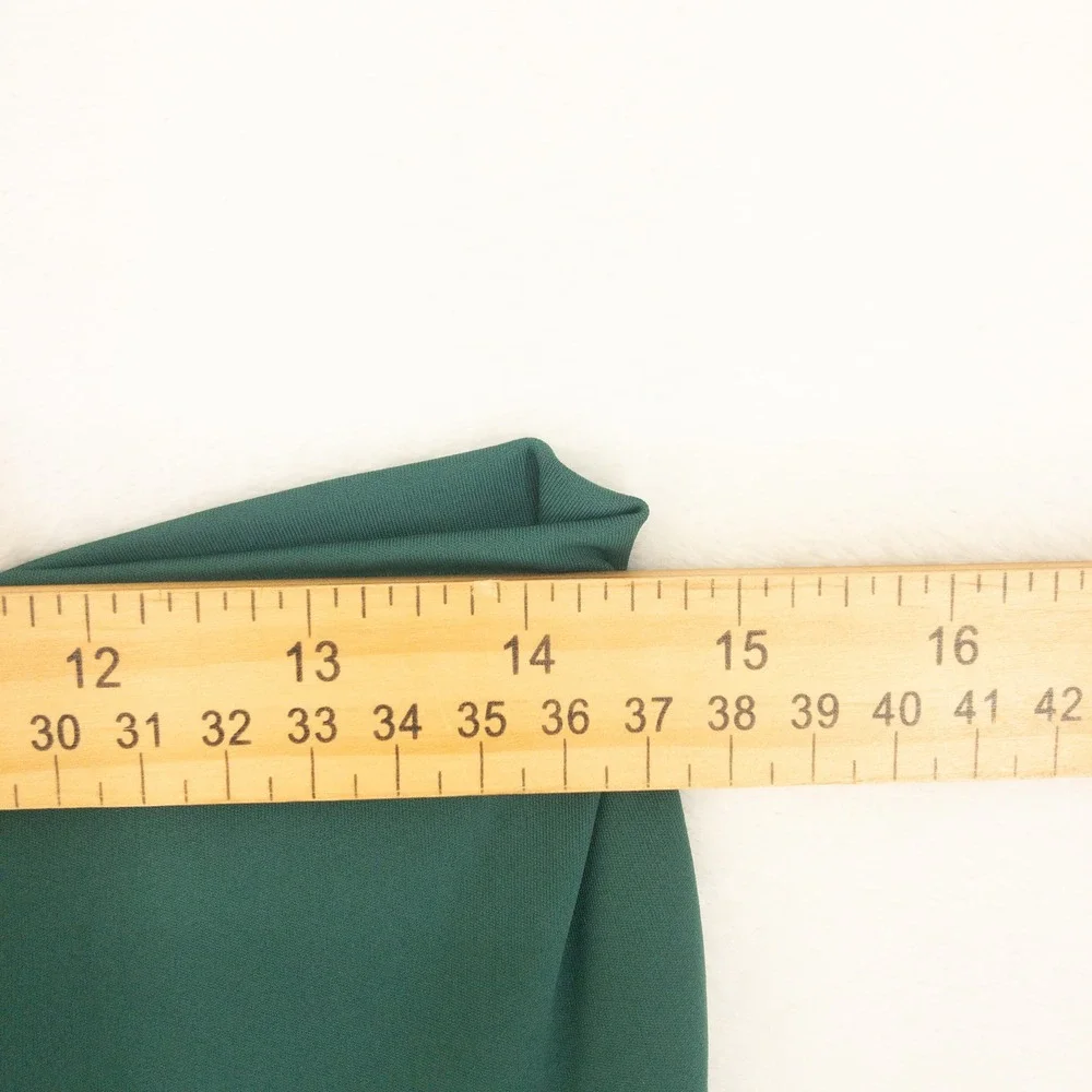 Halara SoftlyZero Airy Shorts Womens XL Green High Waisted Pockets Athletic New